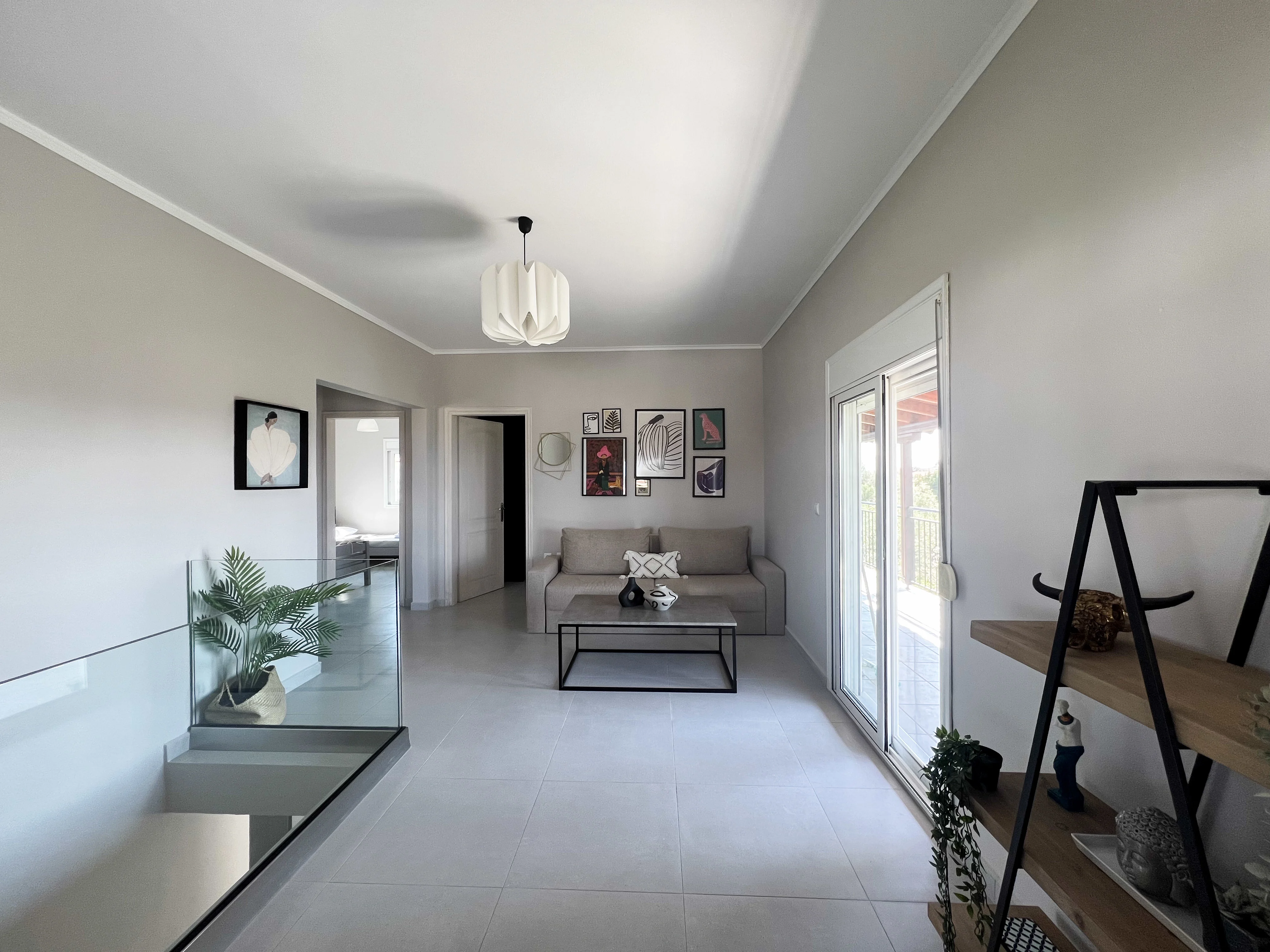 Zonă de relaxare la etaj pentru momente liniștite în familie